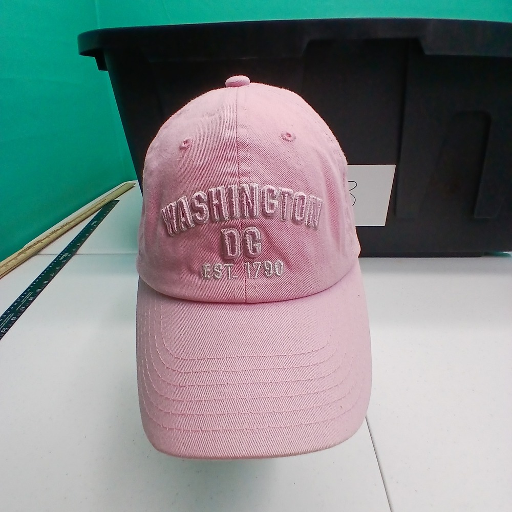 Washington DC Baseball Cap OS Pink Souvenir Dad Hat Americana Pastel Soft Girl